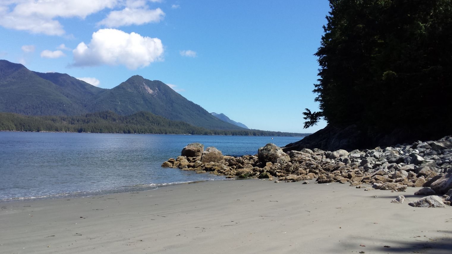 Beach and mountains at Ahousaht, Flores Island